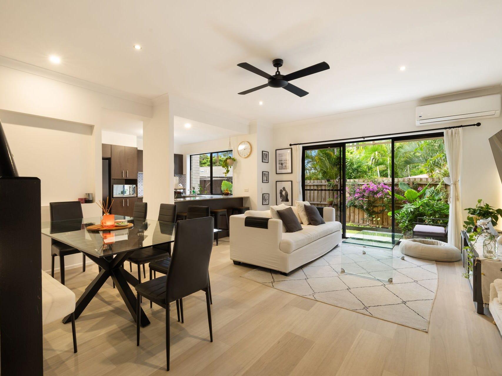 1/170 Whiting Street, Labrador